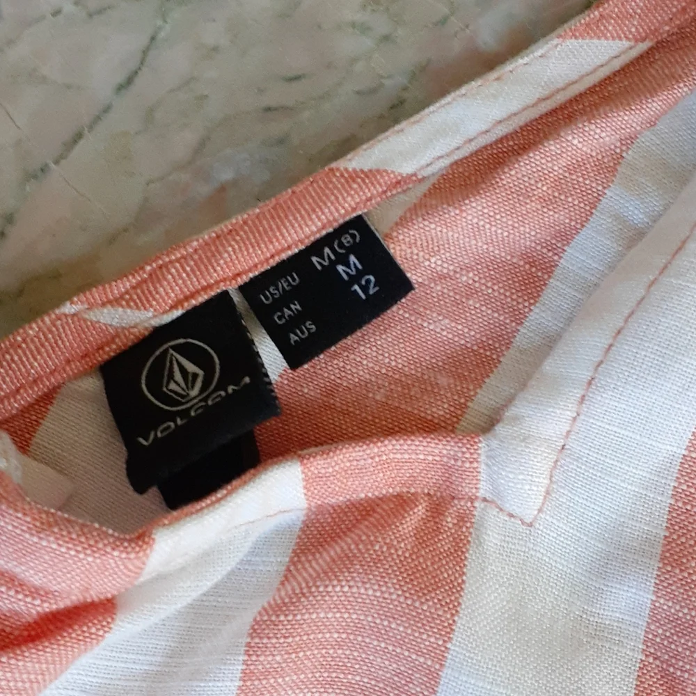 VOLCOM romper - Picture 6 of 7